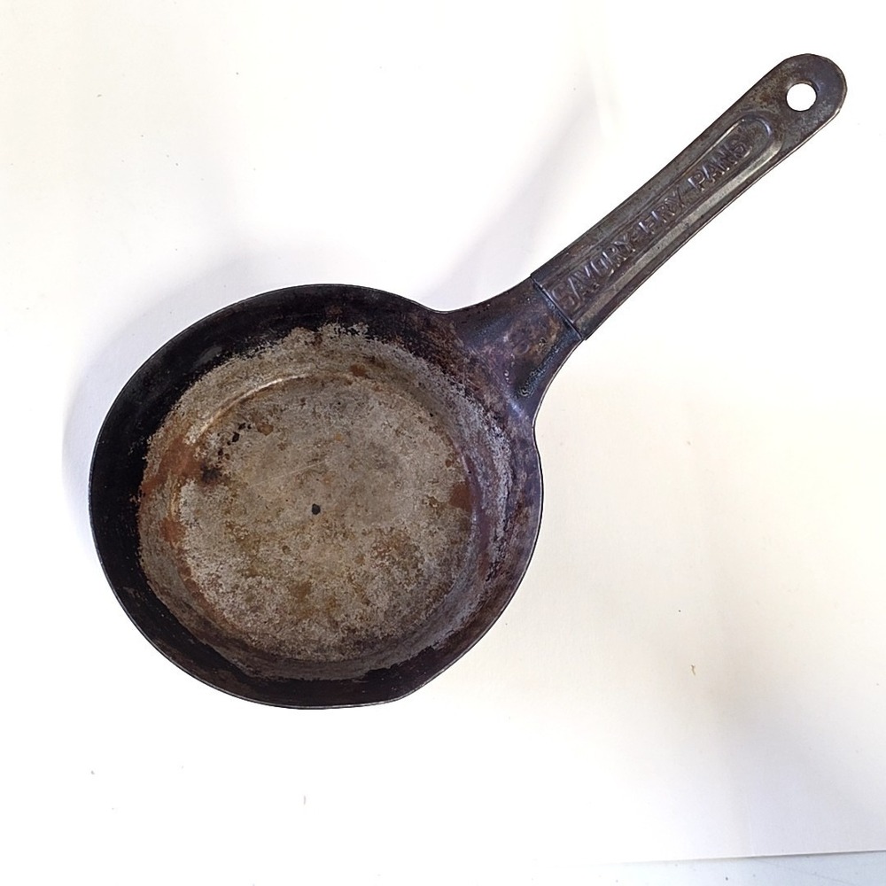 Savory Fry Pan 6 Inch Black Cold Rolled Steel Vintage Skillet Cowboy Primitive